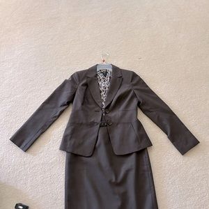 Suit separate with skirt